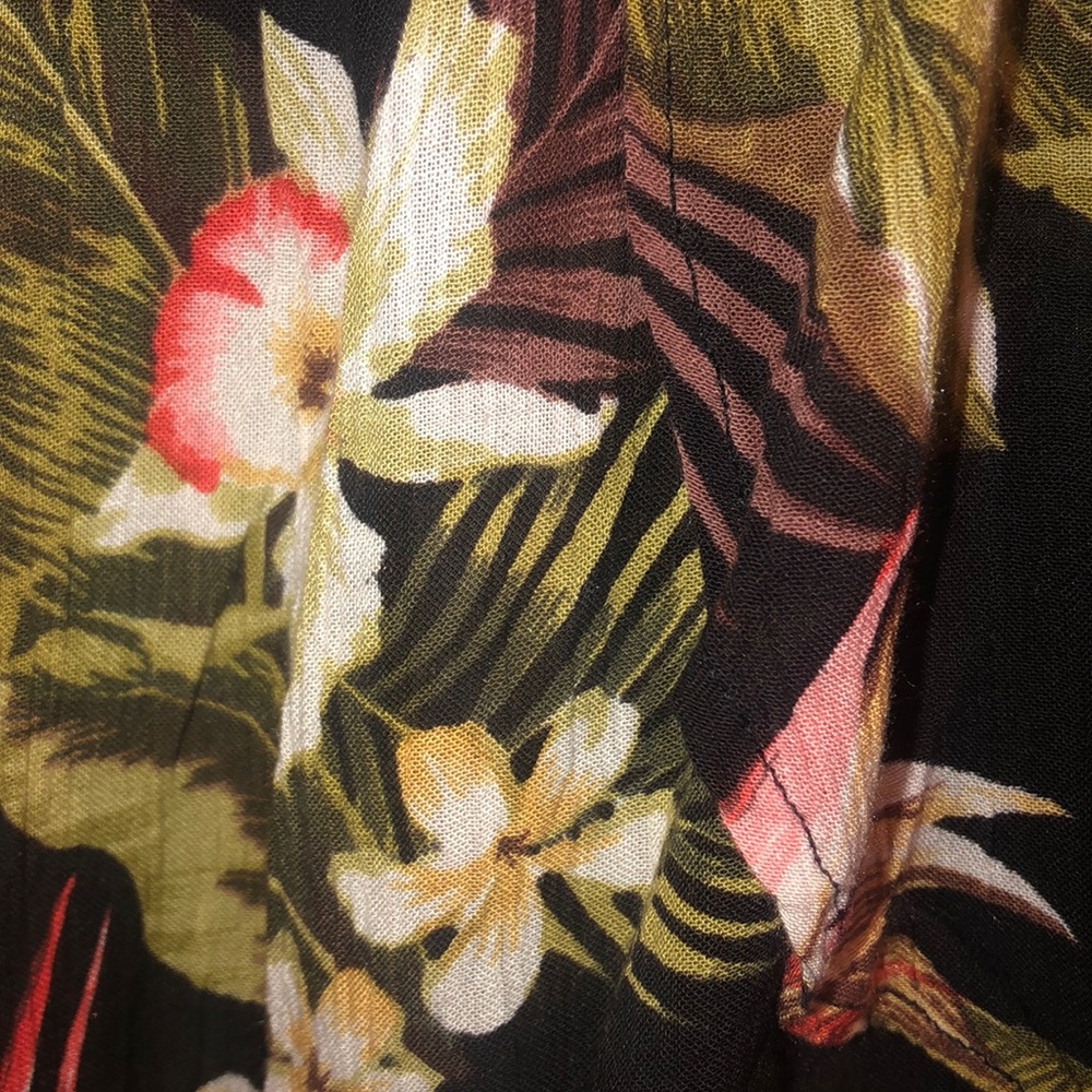BILLABONG STRAPLESS FLORAL ROMPER - Picture 2 of 4